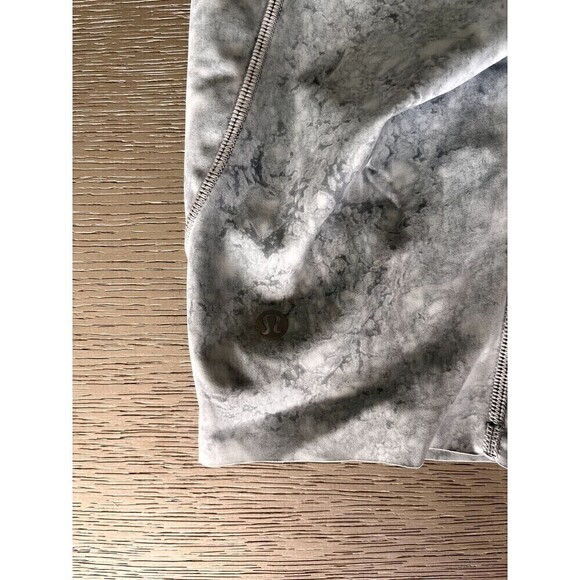 LULULEMON FAST FREE HR SHORT 10” City Grit White Blue SIZE 0 New - Picture 4 of 5